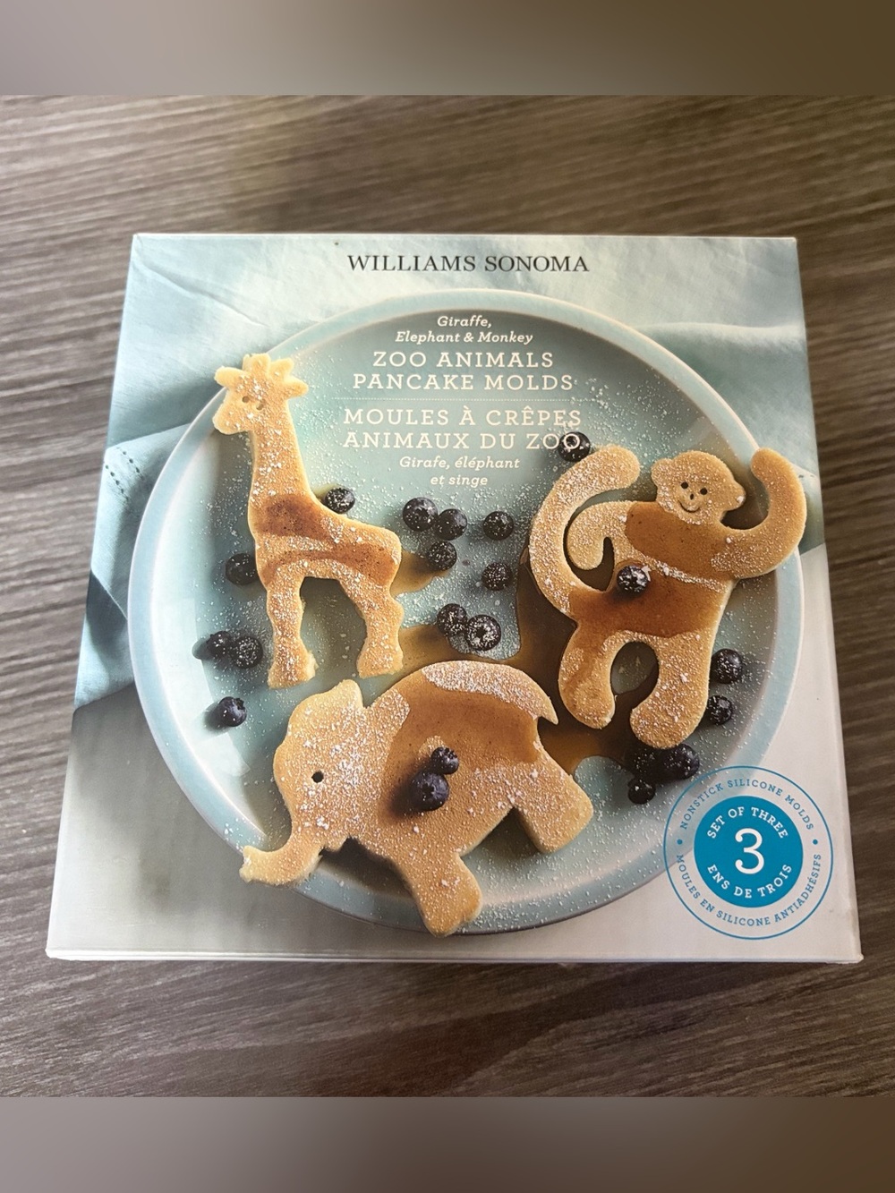 Williams Sonoma Kids Zoo Animals Pancake Molds — Teal Packaging